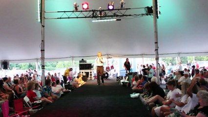 Gene Hodge sings 'Mine' Elvis Week 2015