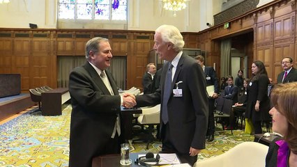 Nicarágua e Colômbia disputam território em Haia