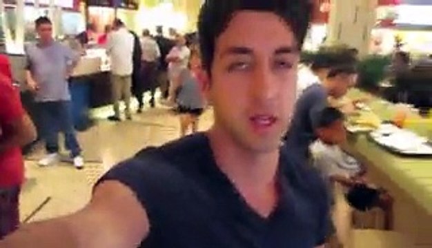 Ki$$ing hooters Waitresses at Work - Funny Pranks 2015 - Video Dailymotion