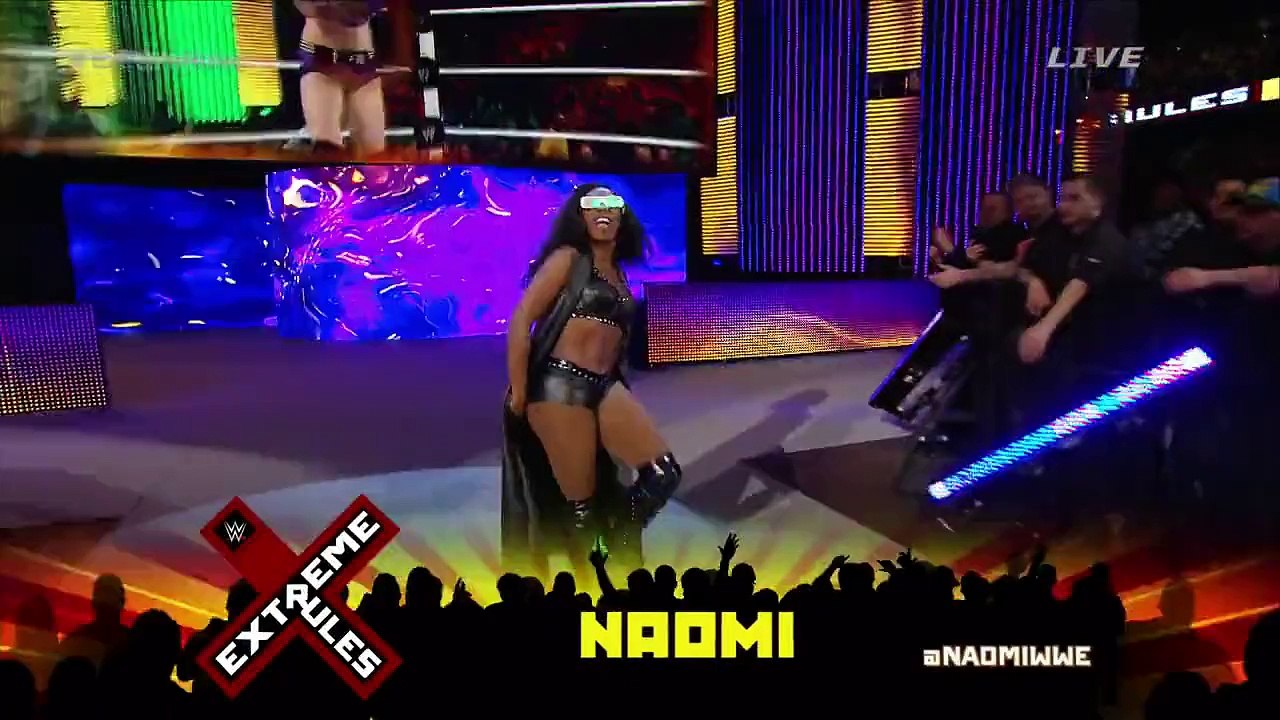 720pHD WWE Xtreme Rules 2015 Nikki Bella vs Naomi