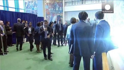 На Генассамблее ООН Рауль Кастро призвал снять эмбарго с Кубы