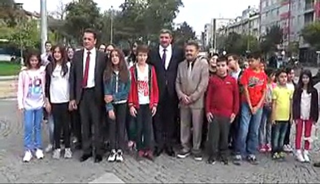 3 Çelenk koyma töreni hazır 2