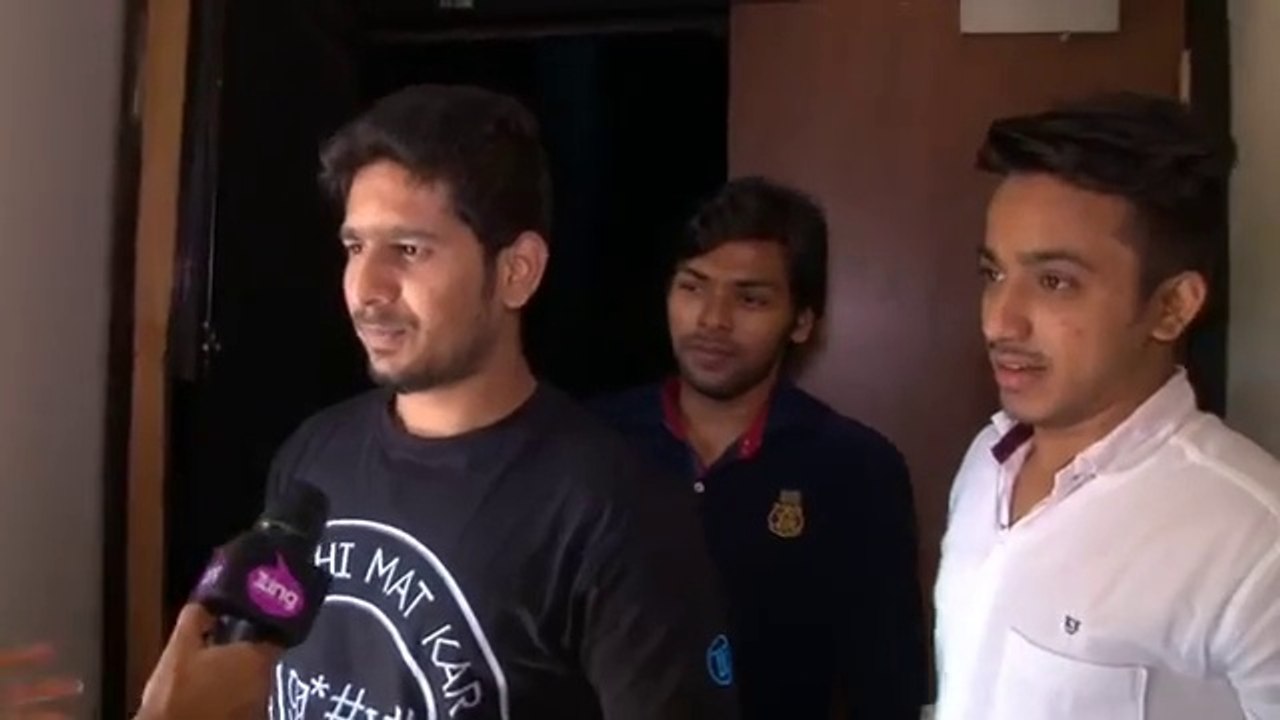 Kis Kisko Pyaar Karoon Movie Public Review