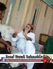 Molvi Bachi k Sath Zyadti Karty Pakra Gaya