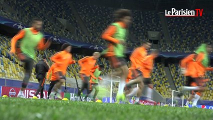 Video herunterladen: Shakhtar Donetsk-PSG: « Une grosse opposition attend les Parisiens »