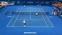 Roger Federer smash shot leaves opponents baffled at Brisbane Invitational