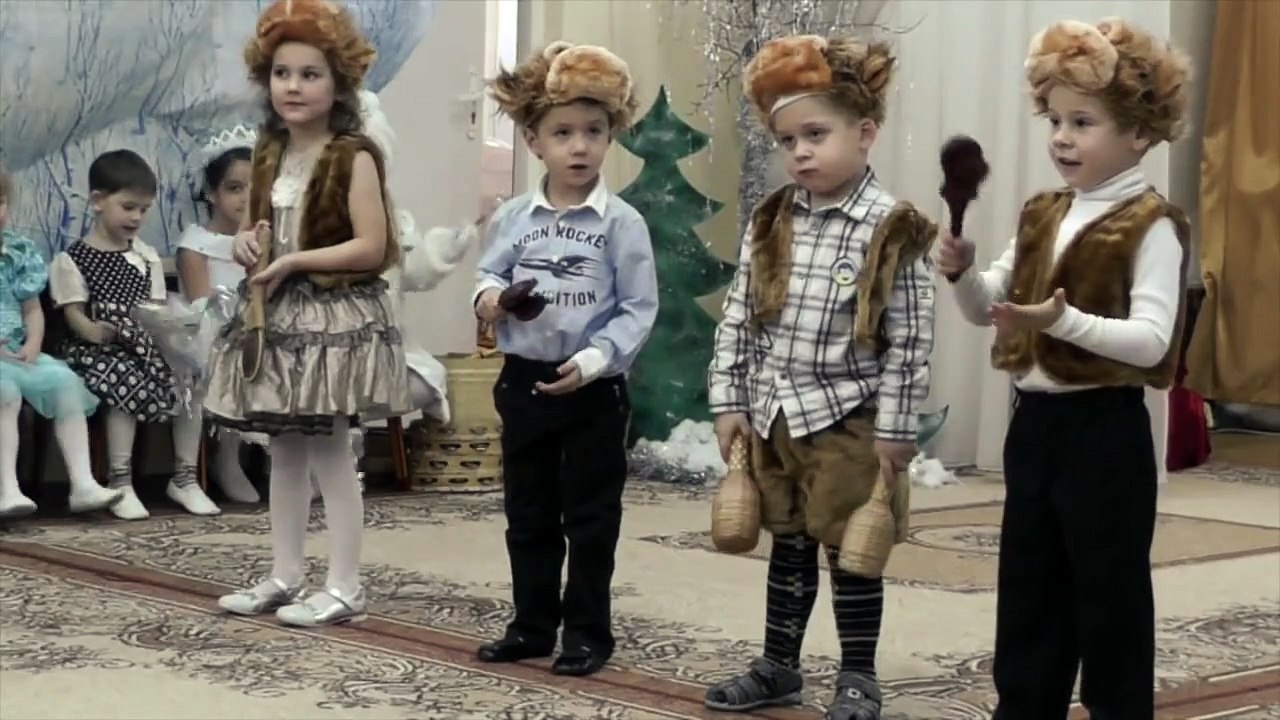 Детский сад и счастливые дети