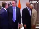 Microsoft CEO Satya Nadella Wiping his Hands after Shaking Hands with Indian PM Narendra Modi