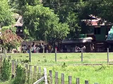 Birmanie: Hillary Clinton appelle à la fin immédiate des violences religieuses