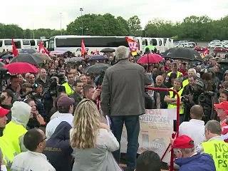 PSA sacrifie Aulnay en supprimant 8.000 postes, "pas de licenciements secs"