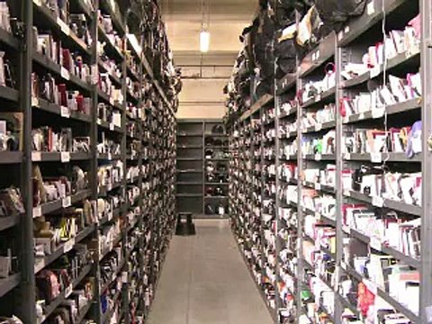 Tourisme à Paris: après la Tour Eiffel, un petit tour aux Objets trouvés?