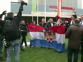 Libérés par le TPIY, les "héros" croates Gotovina et Markac acclamés à Zagreb
