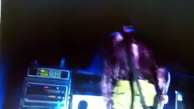 Paul Mc Cartney chante avec Nirvana