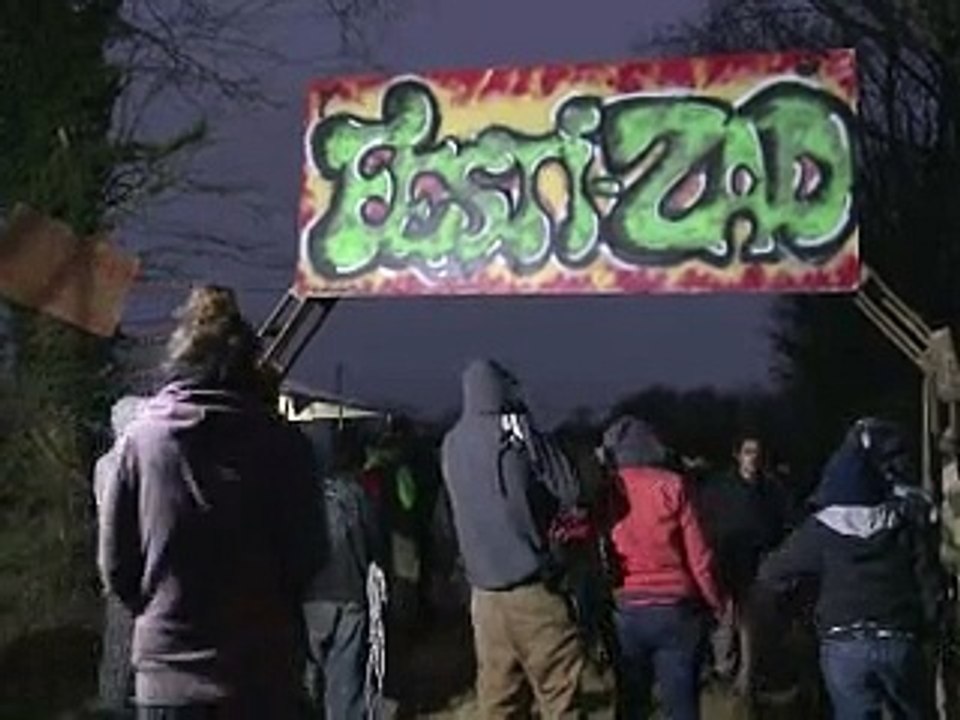 Concert à Notre-Dame-des-Landes: les gendarmes filtrent les accès