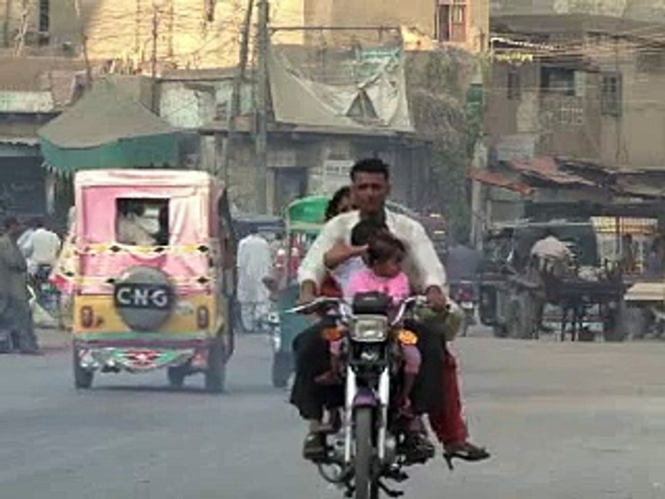 Pakistan: une guerre des gangs ravage la mégalopole économique, Karachi