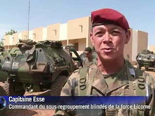 Guerre au Mali: les soldats français s'engagent au sol