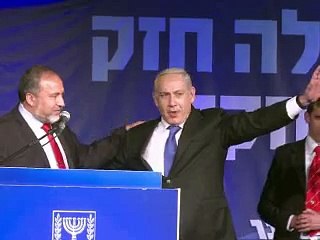 Israël: affaibli, Netanyahu forcé à des concessions avec les centristes