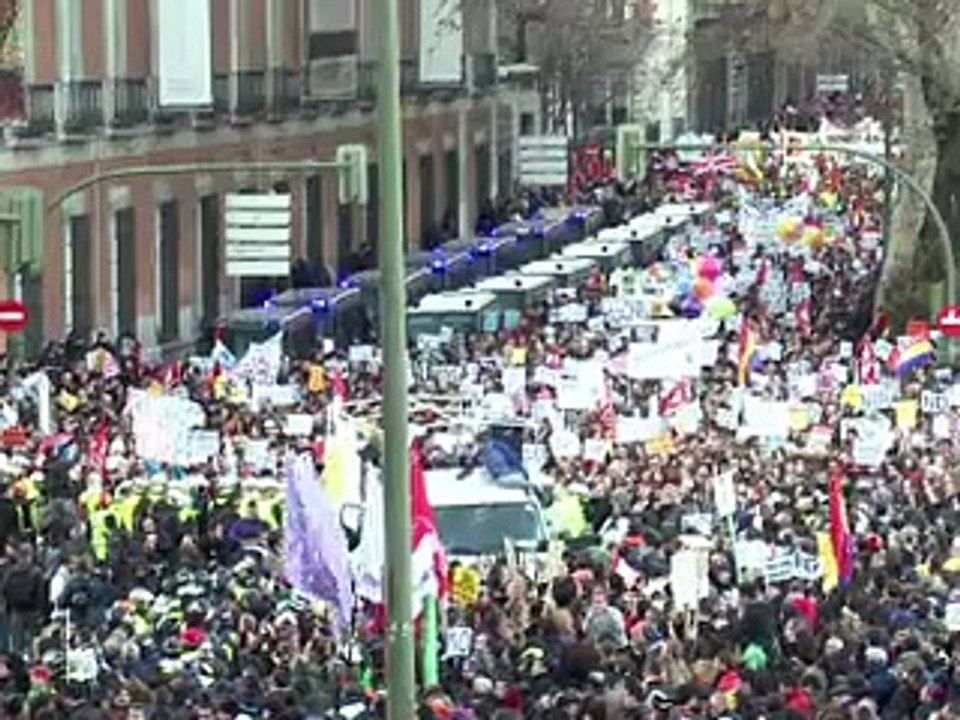 Espagne: une "marée citoyenne" contre l'austérité à Madrid