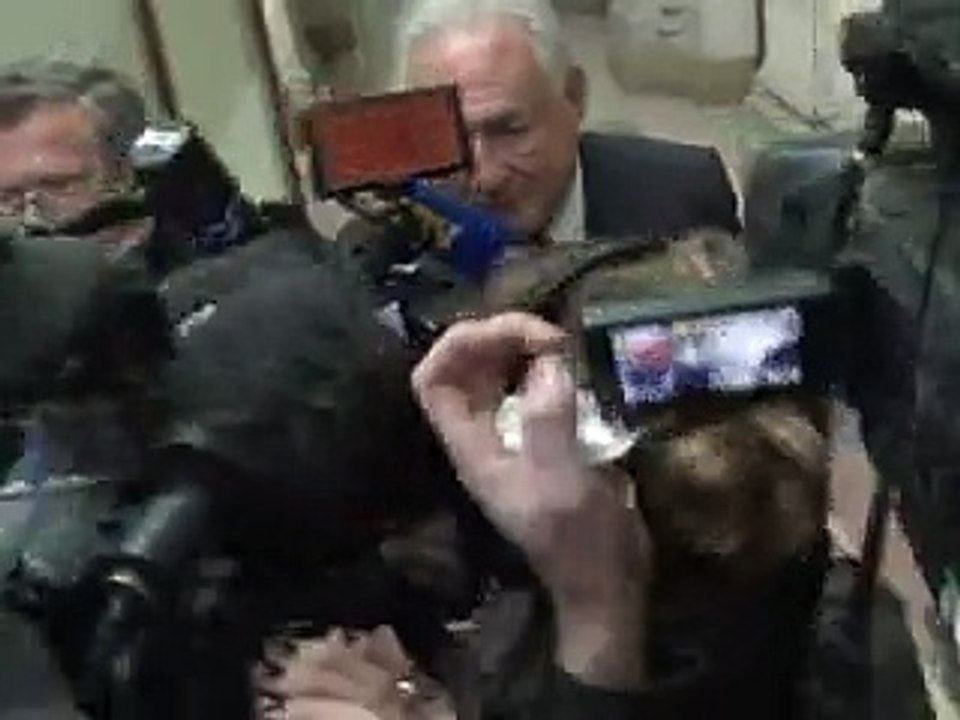 La justice rendra sa décision mardi soir concernant le livre de Marcela Iacub sur DSK