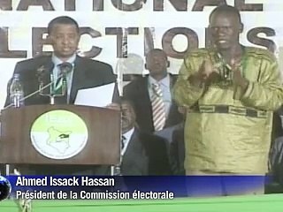 Le Kenya honorera ses obligations internationales, dit Kenyatta, visé par la CPI