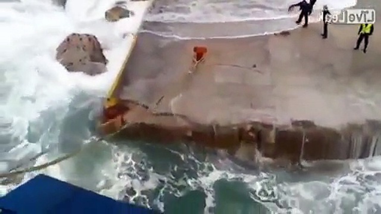 Un débarquement de ferry agité en Grèce
