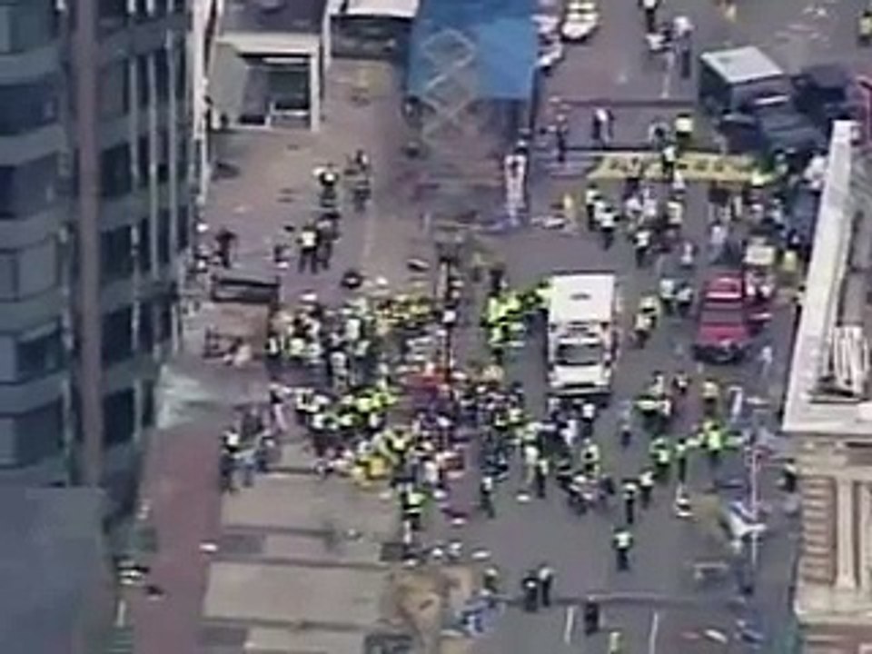 Etats-Unis: deux explosions au marathon de Boston, au moins six blessés
