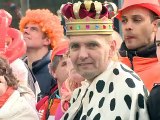 Dans la fièvre orange, le nouveau roi des Pays-Bas Willem-Alexander prête serment
