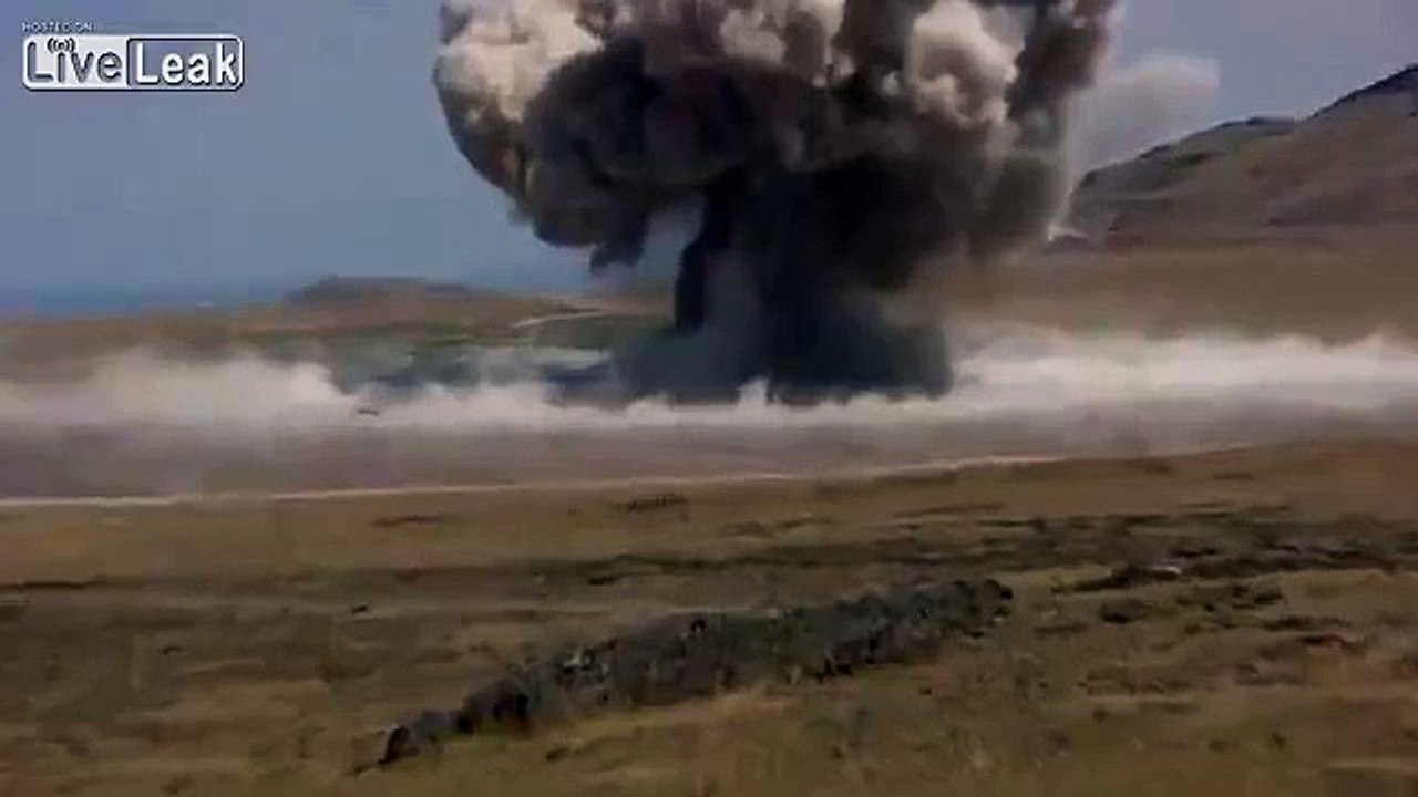 Apr s L explosion Une Impressionante Onde De Choc Vid o Dailymotion