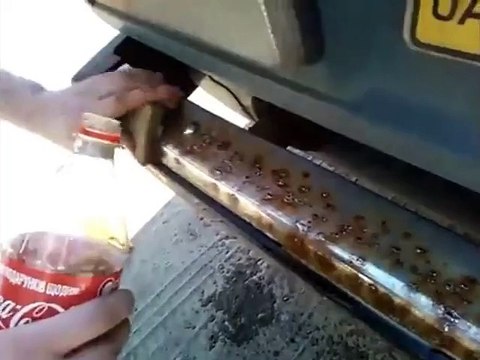 Décaper la rouille de son pare-choc avec du Coca