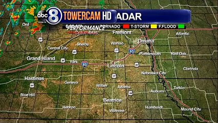 Etrange : un OVNI survole le sol américain pendant 45mn