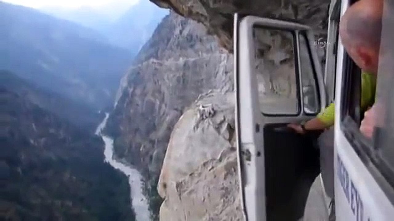 La route la plus effrayante du monde !
