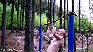 25 Extreme Pull Up Exercises - YouTube