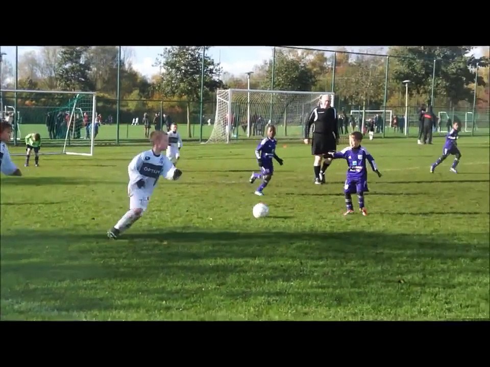 Sept ans et déjà un prodige du football