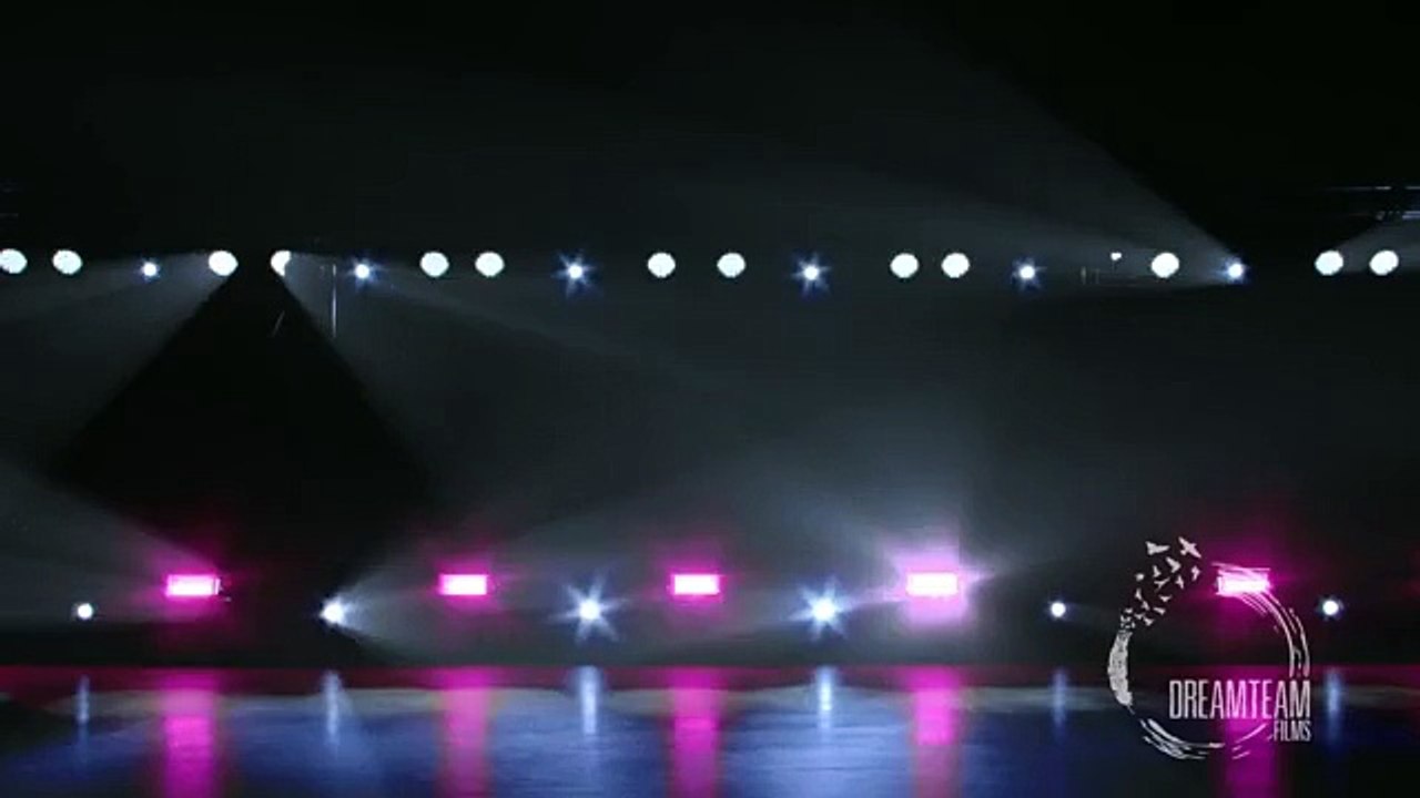 Shahid Kapoor shows electrifying moves in Qmobile i6i TVC