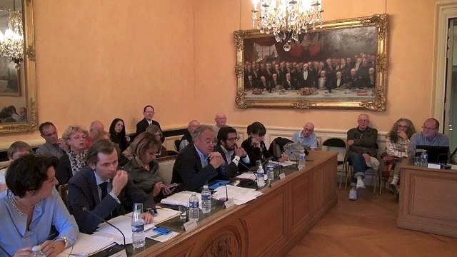 Guy Férez rêve d'une deuxième passerelle sur l'Yonne à hauteur de l'IUT