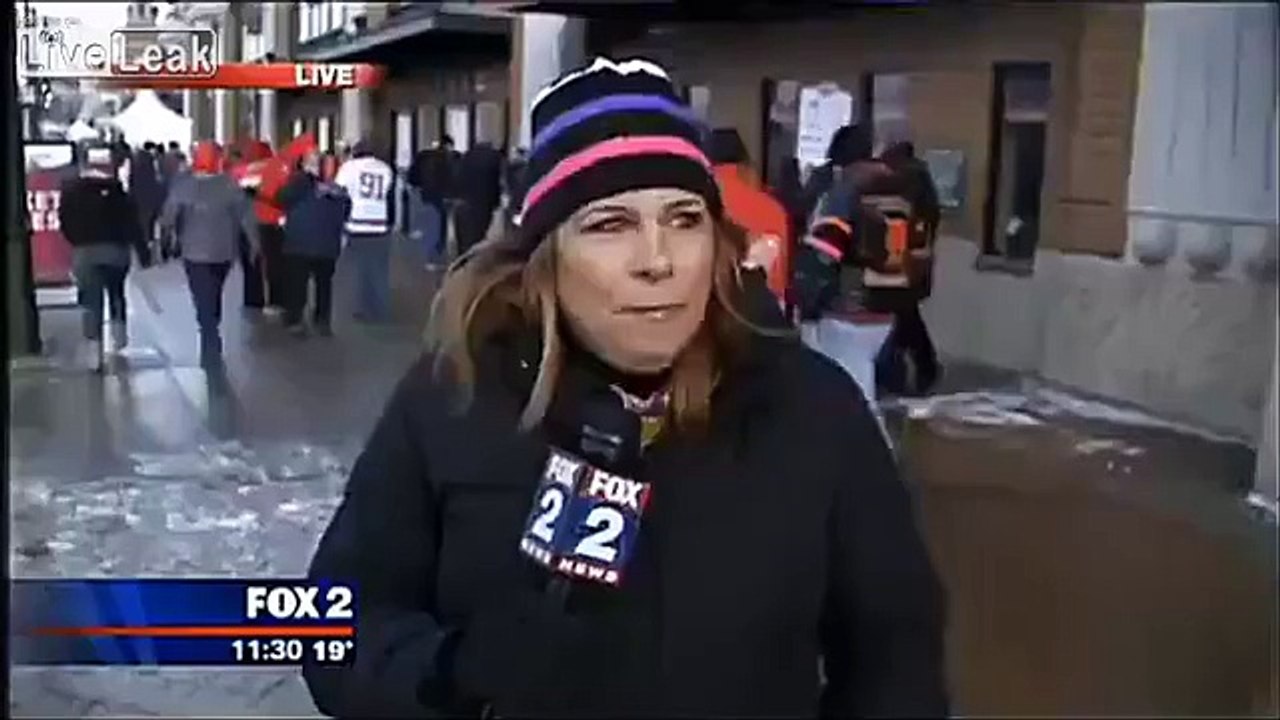 RedWings - Sucking on and Off the Ice