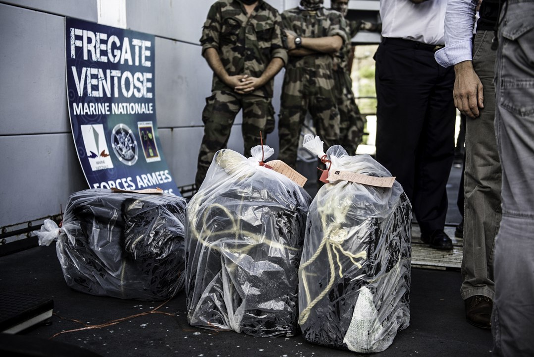 Deux-cent cinquante kilos de cocaïne saisis aux Antilles
