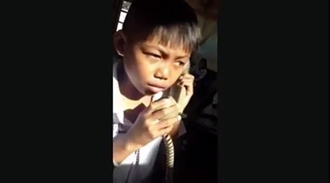 โทรสั่ง KFC ชุดจุกจุกใจ 5555 - น้องสุชาติ