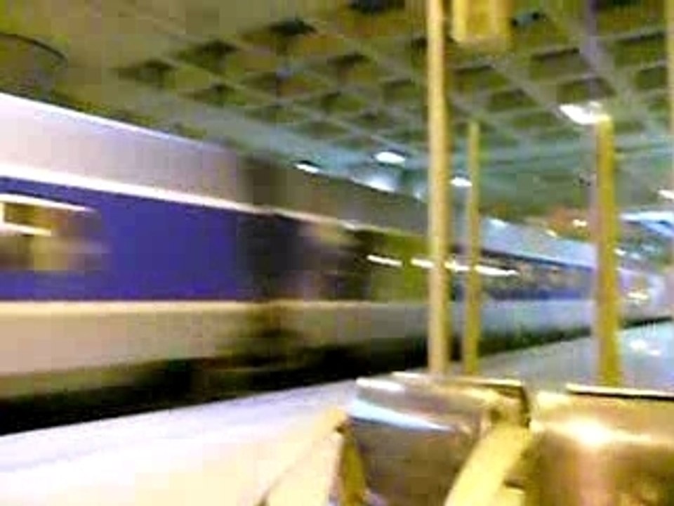départ et arrivé du tgv méditerranné