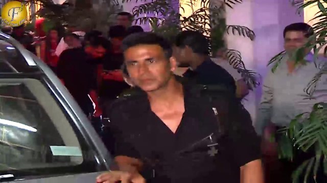 AKSHAY KUMAR HOST THE SPECIAL SCREENING OF SINGH IS BLING