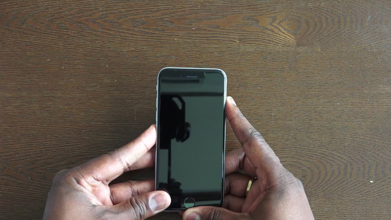 Apple iPhone 6S unboxing