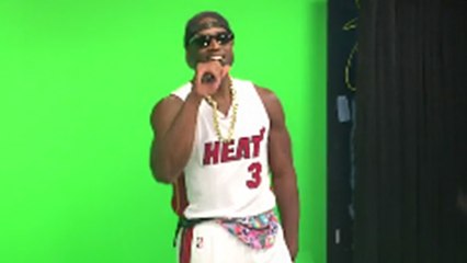 Dwyane Wade Lip-Syncs “This Is How We Do It” & Crushes It