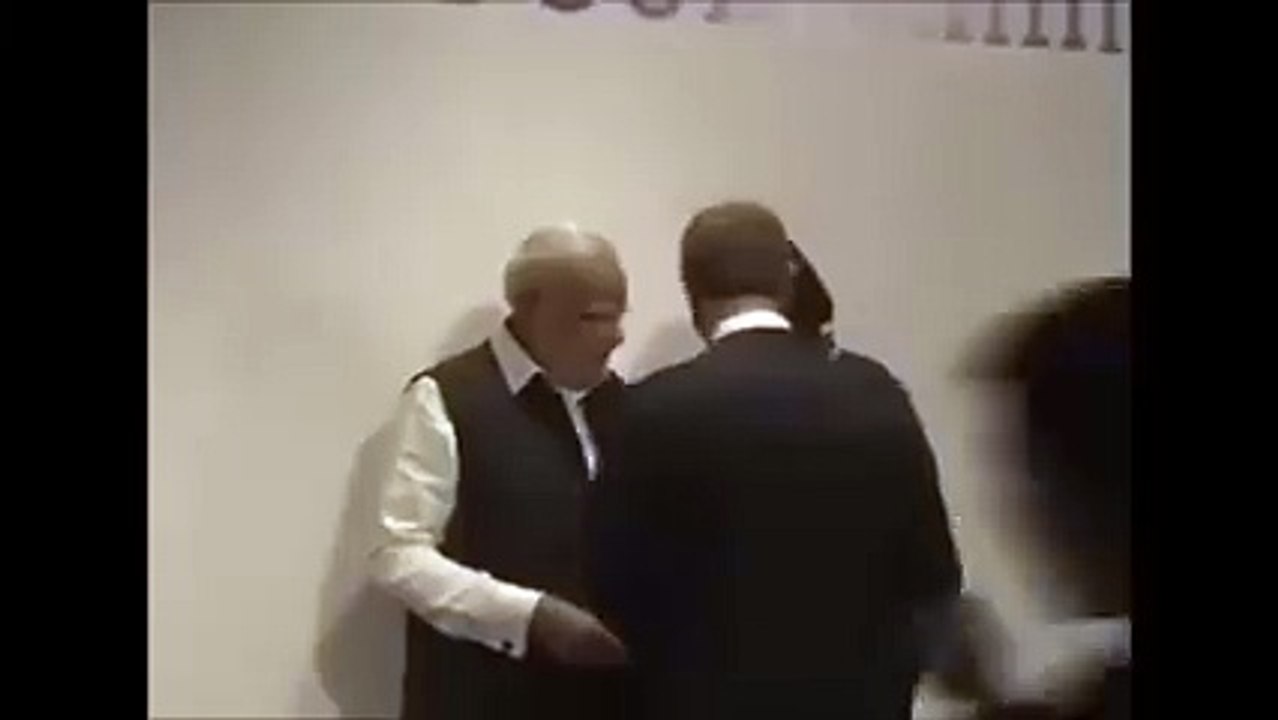 He is Pushing facebook Owner Mark Zuckerberg Aside Because "Only Modi Know where is the Camera".