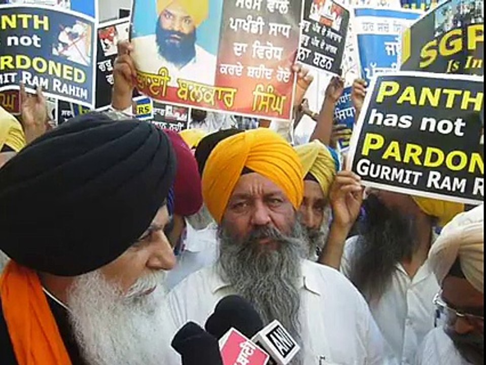 Sikh Groups Rip Jathedar's Hukamnama