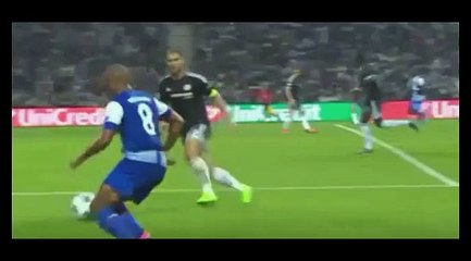 Goal André André 1-0 - FC Porto vs Chelsea - 29/09/2015