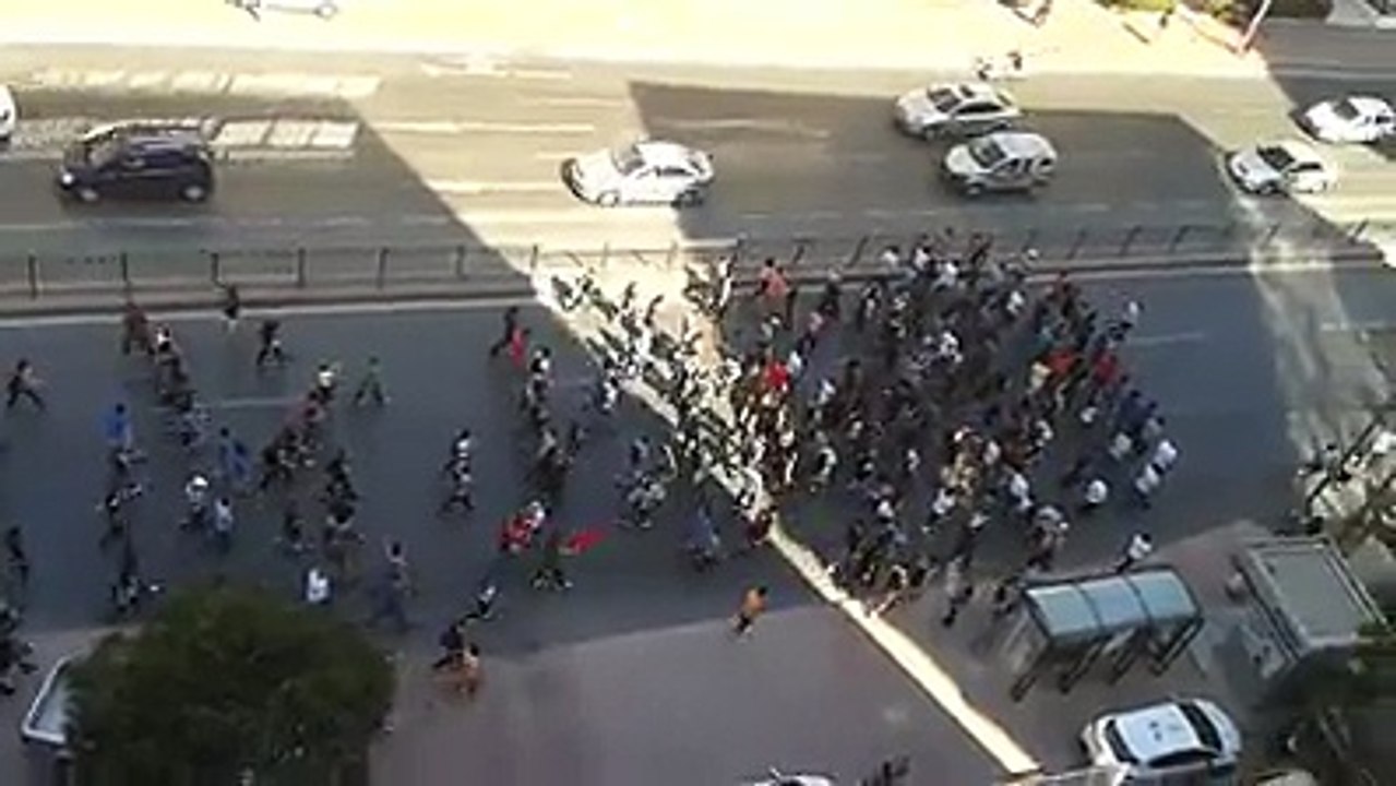 Gezi olayları 1 Haziran 2013 Mecidiyeköyden Taksim, e giden gruplar