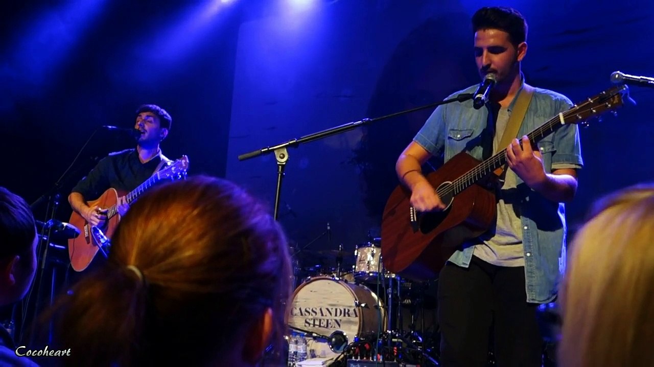 02 Parallel - Lass es geschehen (geschrieben mit Cassandra Steen) @ Gloria-Theater, Köln 28.09.15 - Spiegelbild Tour