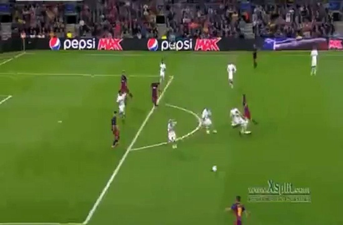 Sergi Roberto Goal Barcelona 1-1 Bayer Leverkusen