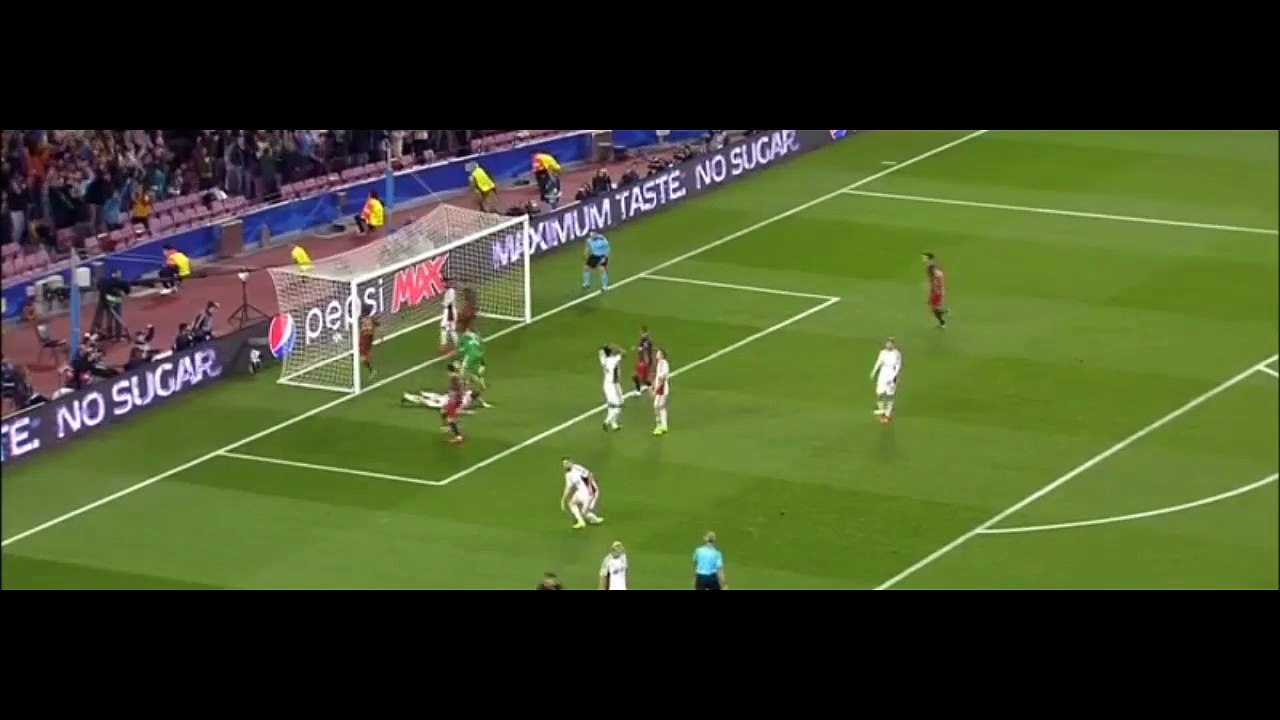 Barcelona 1-1 Bayer Leverkusen : Sergi Roberto goal