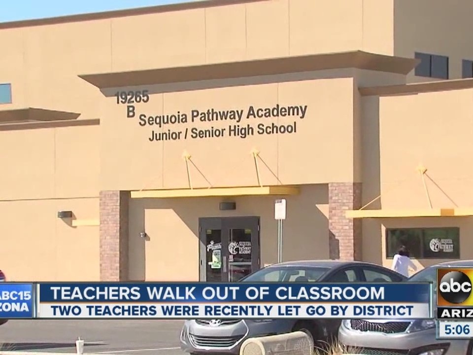 Maricopa Teachers walk out of their classrooms